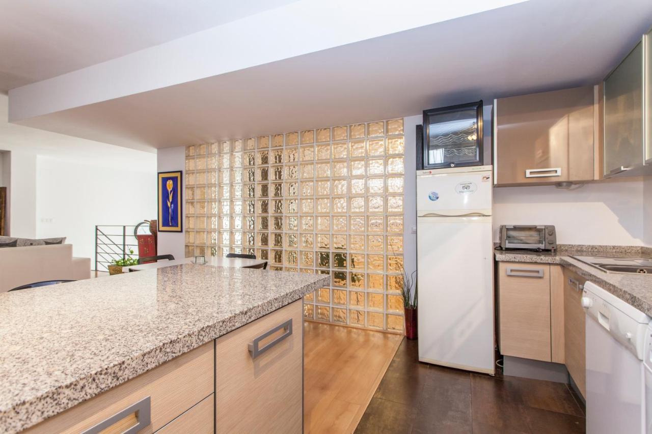 Lf Parking Incluido Amplio Loft En Barrio Santa Cruz Lejlighed Sevilla Eksteriør billede