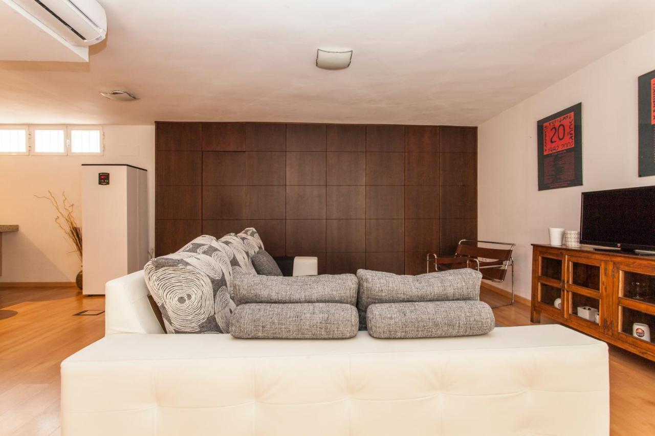 Lf Parking Incluido Amplio Loft En Barrio Santa Cruz Lejlighed Sevilla Eksteriør billede